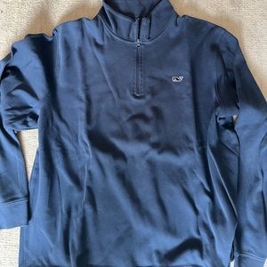 vineyard Vines Sweater. XL. Used.